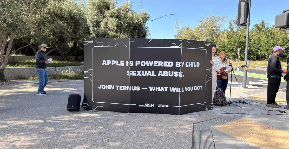 WWDC protesters want Apple to ban Elon Musk’s apps