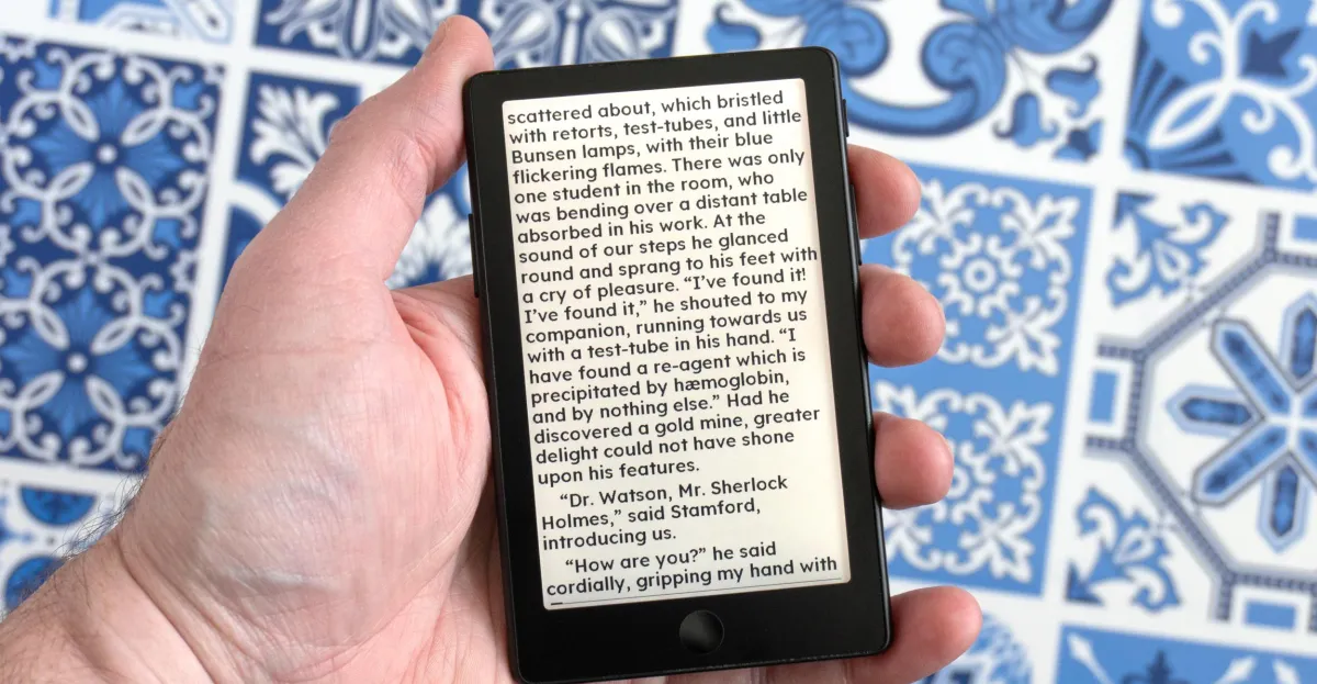 A touchscreen and light make the new X4 Pro the best version of Xteink’s tiny e-readers