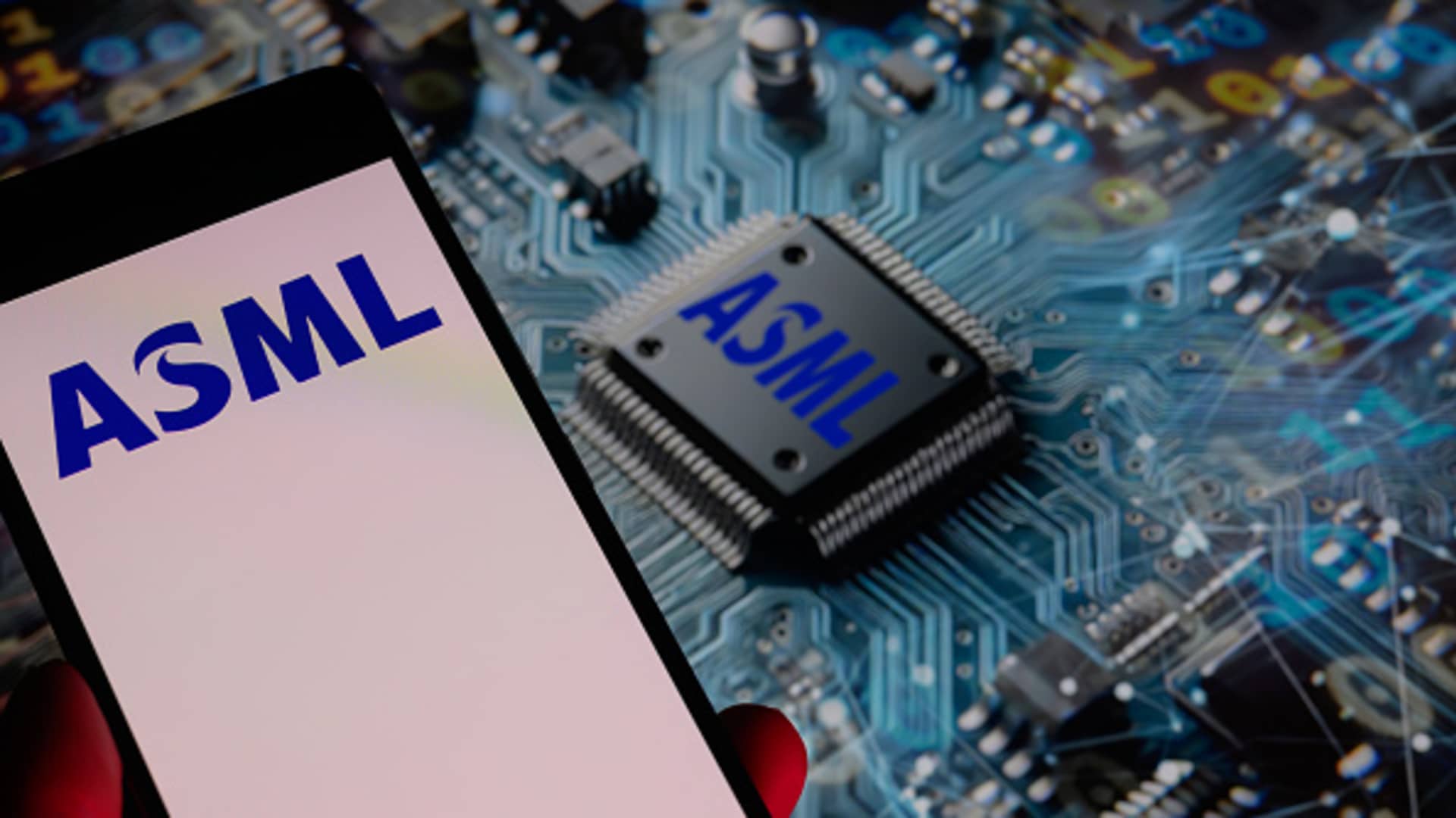 ASML hikes sales forecast for second time this year on strong AI chip demand