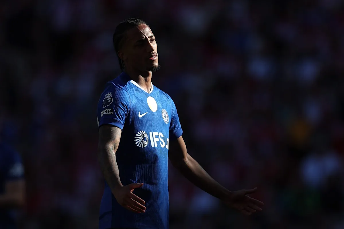 Barcelona will not sign Brazilian sensation as Chelsea close door