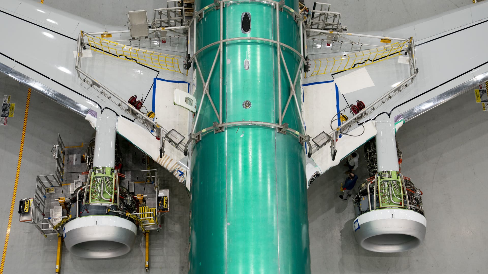 Boeing posts bigger loss than expected as Air Force One costs weigh on results