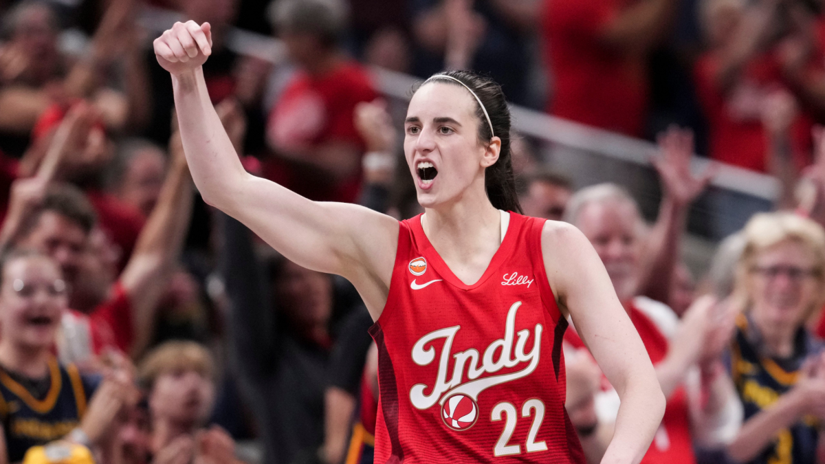 
                        Caitlin Clark just had one of the best offensive games in WNBA history, and she did it in just 29 minutes
                    