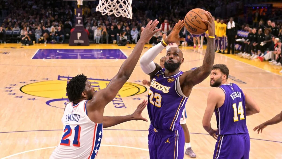 
                        Champion Knicks clear favorites to be LeBron James' first 76ers opponent in 2026-27 NBA season at Kalshi
                    