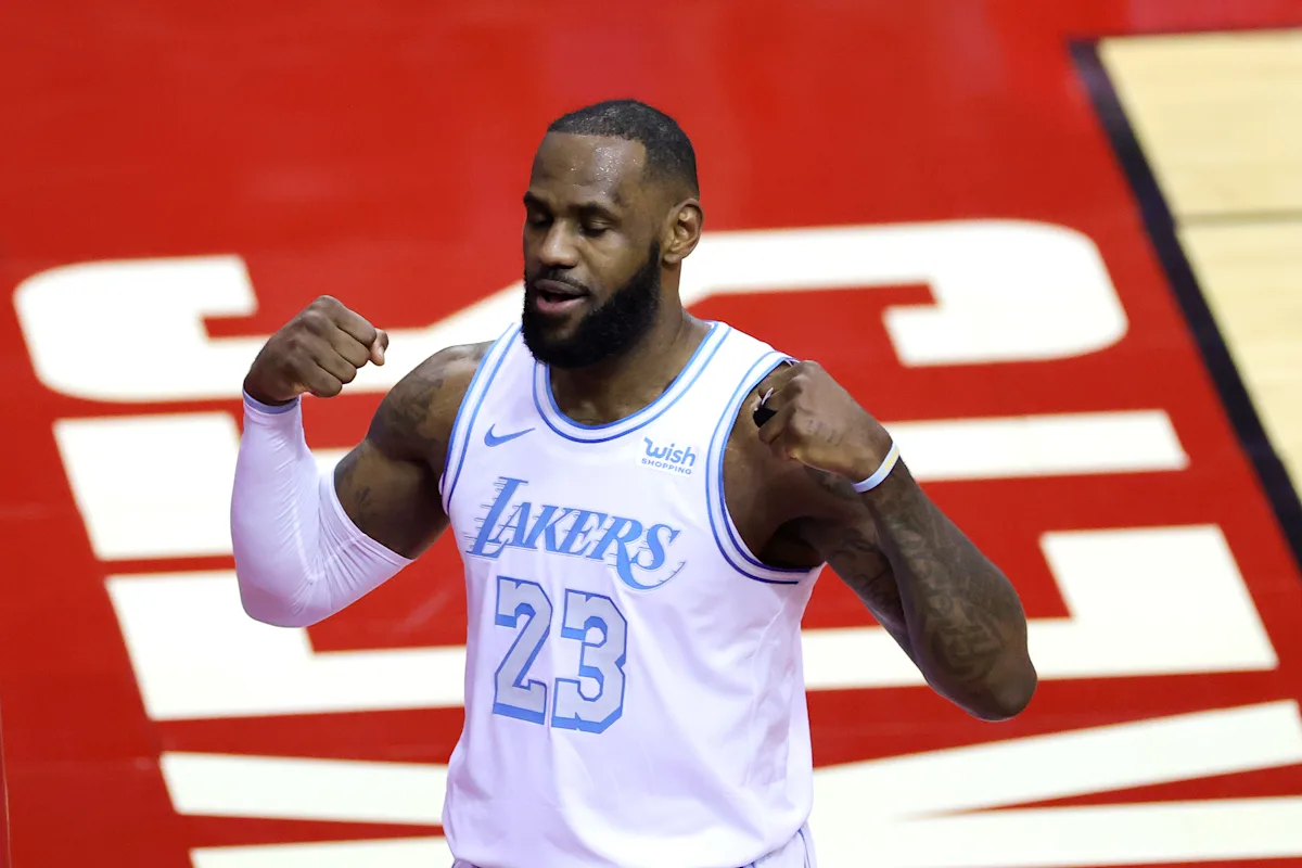 Charles Barkley explains how LeBron James can earn GOAT status after shocking Sixers move