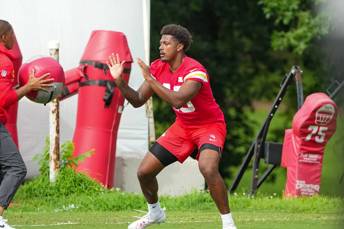 Chiefs TE Tre Watson praises the talent already in the tight end room