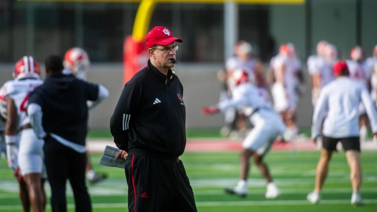 College football win totals: Does the magic end for defending national champion Indiana, coach Curt Cignetti?