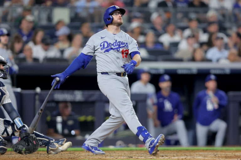 Dodgers Win First Game at Yankee Stadium Since 2024 World Series