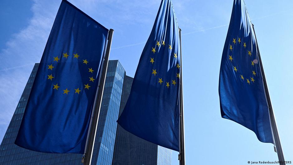 ECB keeps interest rates unchanged amid Iran war inflation