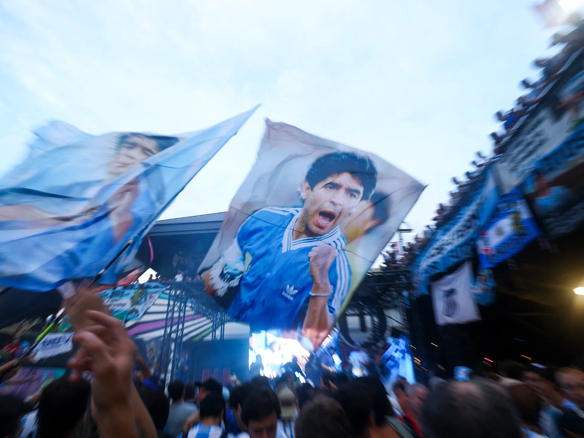 FIFA World Cup brackets: Teams, predictions, schedule and road to the final