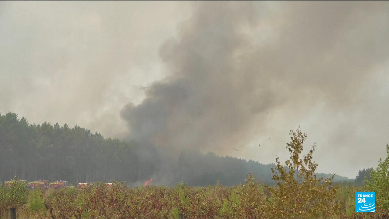 France races to contain fires before new heatwave
