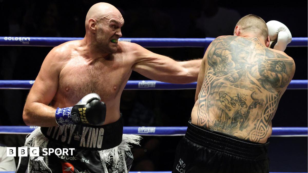 Fury wins low-key warm-up to keep Joshua fight on track