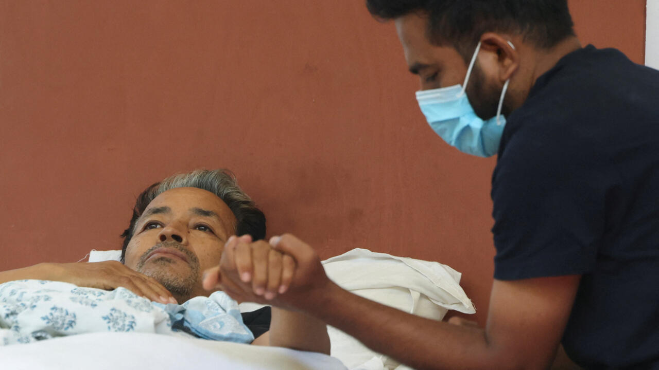 Indian activist ends 26-day hunger strike, though student protests continue