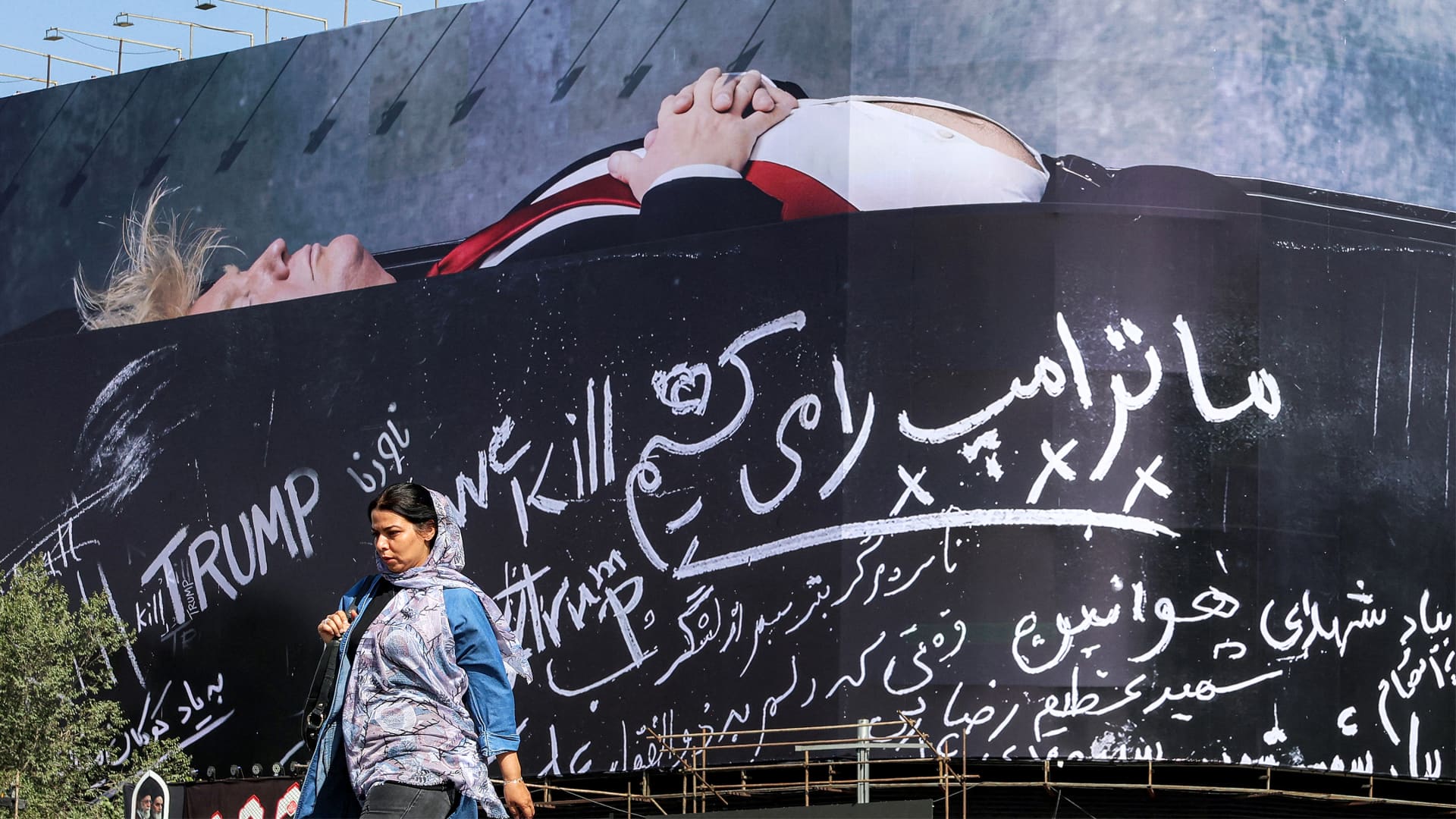 Iran warns U.S. of Hormuz ‘red line,’ says it will retaliate to Trump’s strike threats