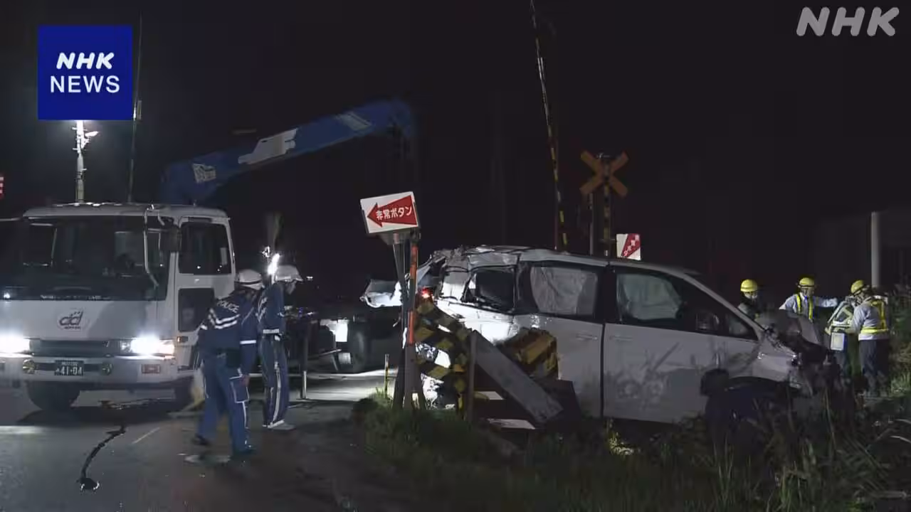北海道 JR富良野線で列車と車衝突 5人病院搬送 意識あり