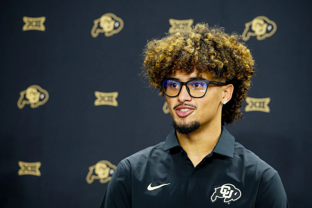 Julian Lewis named among top breakout quarterbacks for 2026