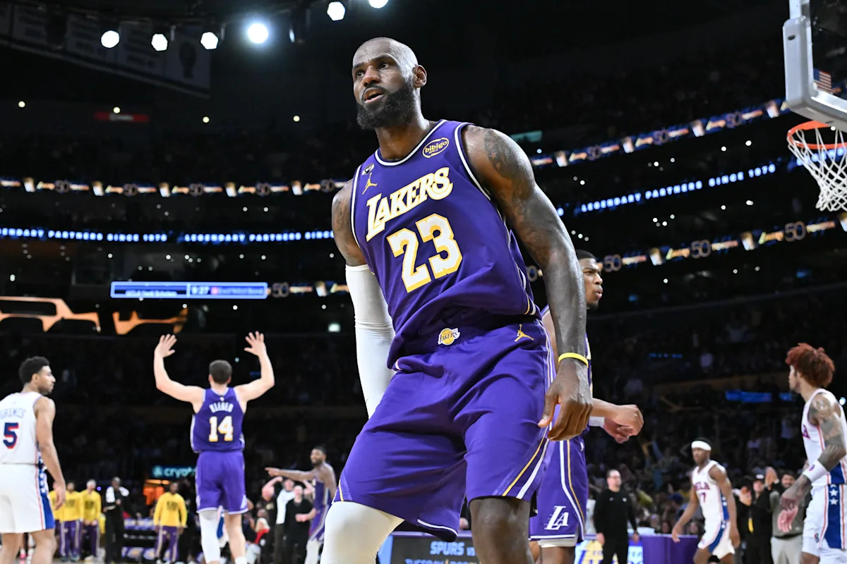 LeBron James' first autographed, 1-of-1 76ers card is already up for sale
