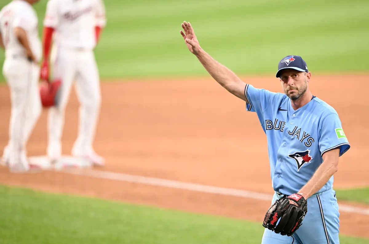Max Scherzer gets 2 standing ovations from Nationals fans, allows 1 run in abbreviated return from IL