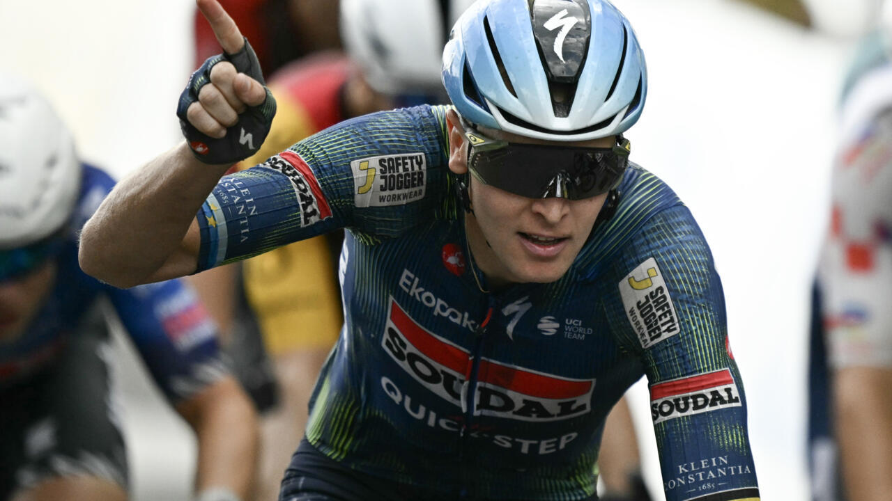 Merlier claims third Tour de France stage win in crash-hit sprint finish