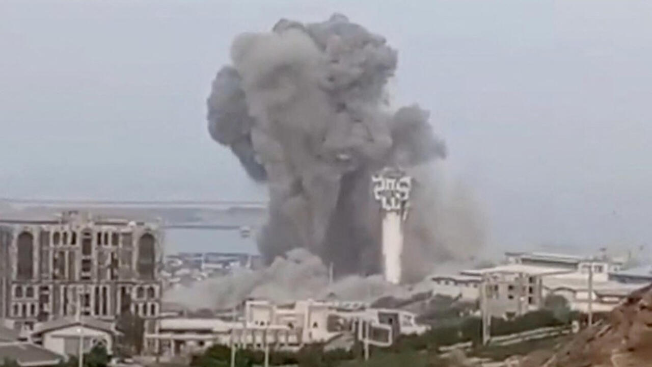 Middle East live: US launches fresh strikes on Iran as Hormuz remains paralyzed