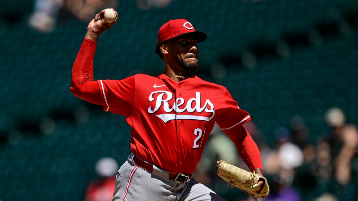 
                        MLB rumors: Reds open to moving ace; Red Sox eye infield help; how Judge's injury may affect Yankees' plans
                    