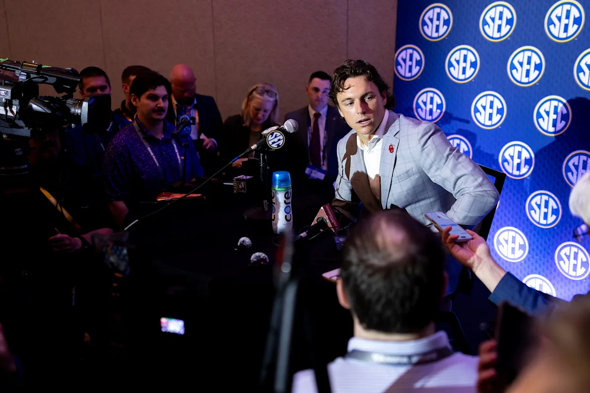 OU football QB John Mateer enters 2026 season with renewed confidence