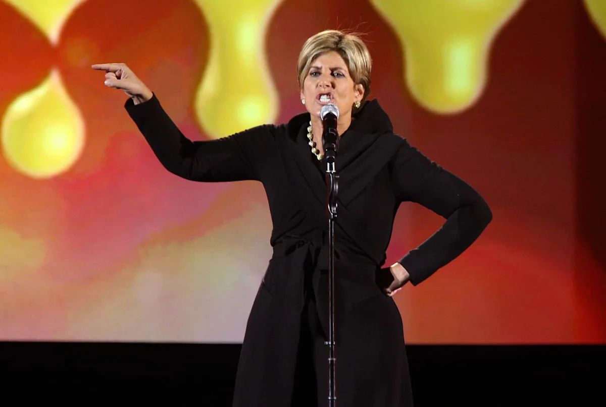 ‘Over My Dead Body’: Suze Orman to a Listener Who Wanted to Pay Off His Dying Father-in-Law’s $50,000 in Credit Card Debt