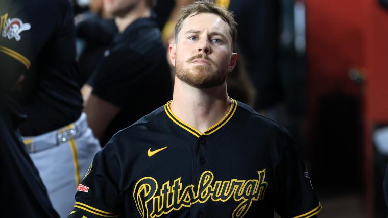 Pirates-Yankees benches clear after heated exchange in eighth inning