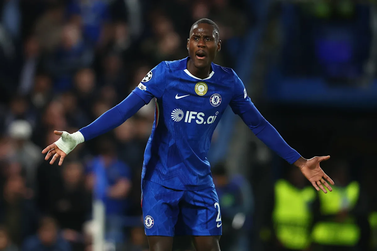 Report: Third bid rejected by Chelsea for England star