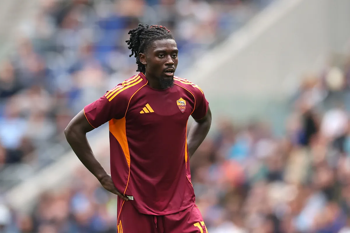Roma frustrated as Manchester United delay Kone offer