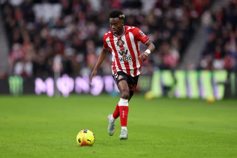 Roma eye Sunderland’s Adingra as Nusa alternative