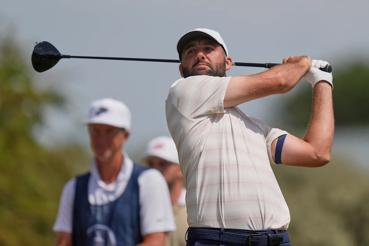 Scottie Scheffler gets bad bounces and a big break. It adds to a close call at British Open