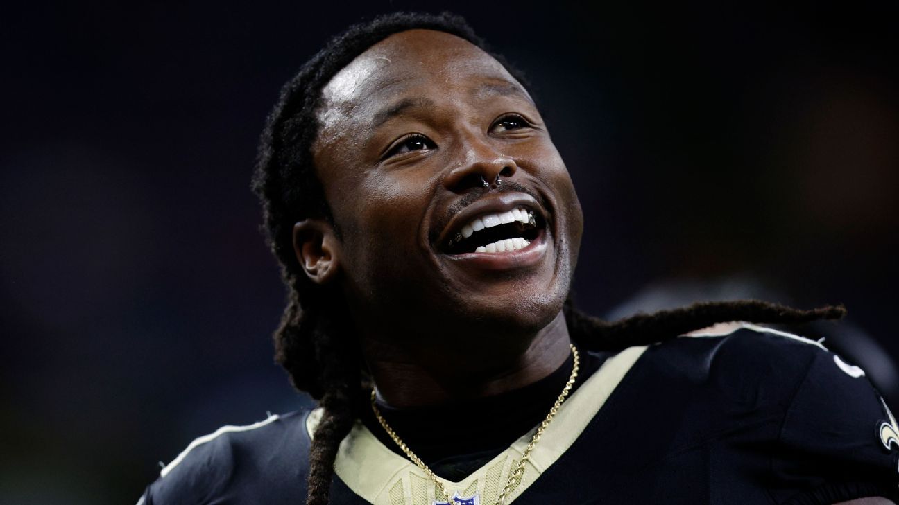 Sources: Kamara reworks deal to stay with Saints