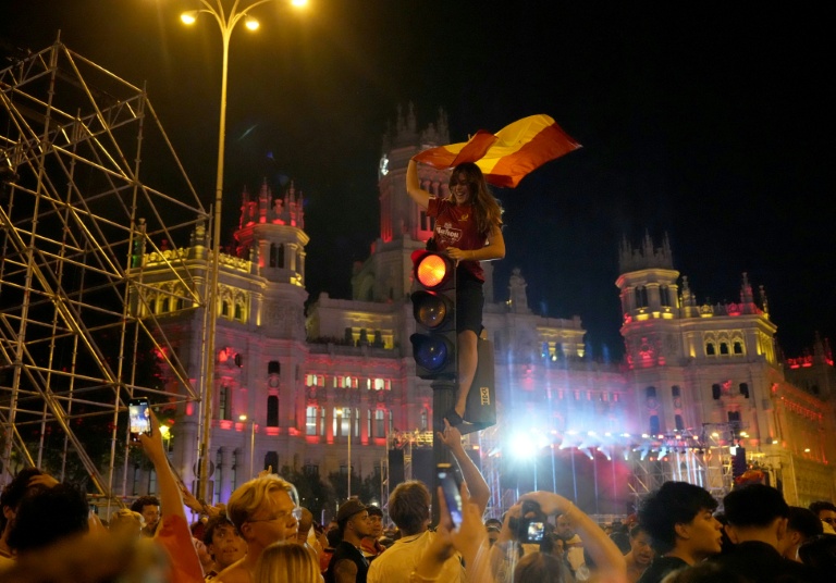 Spain's world champions head home to million-strong Madrid welcome