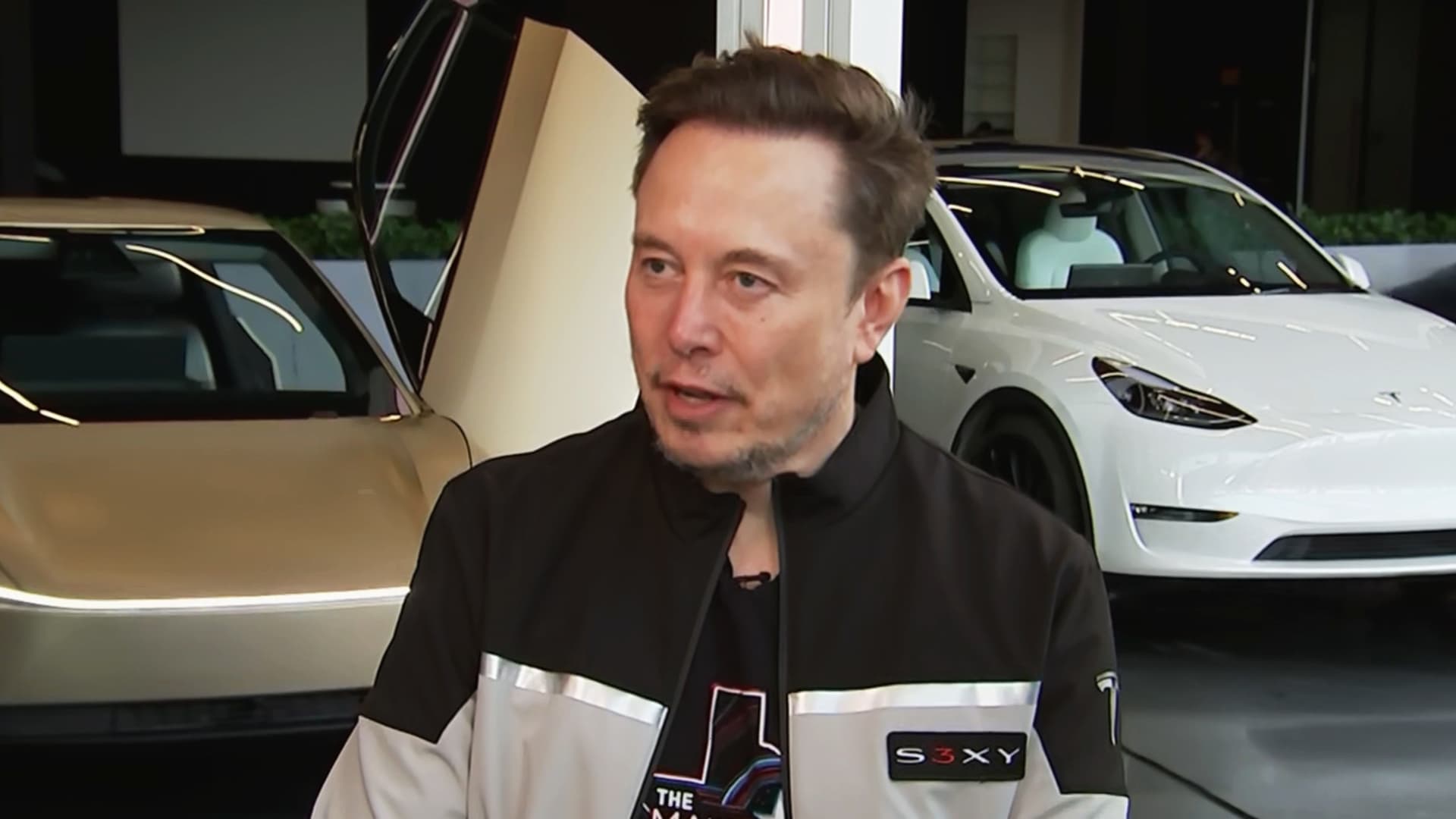 Tesla misses on earnings despite revenue beat