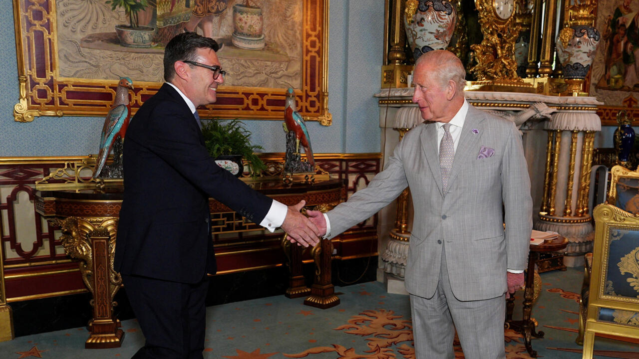 'That is our challenge: to make politics work': Andy Burnham becomes UK PM