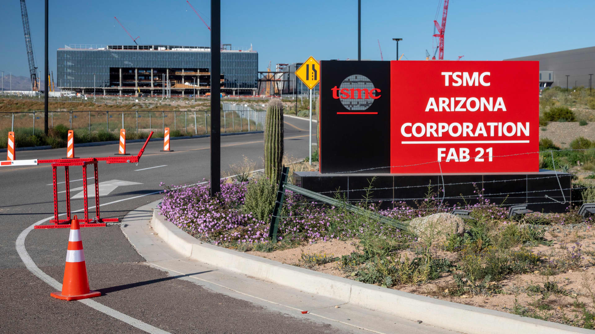 Trump's push for American-made AI chips hits TSMC's margins