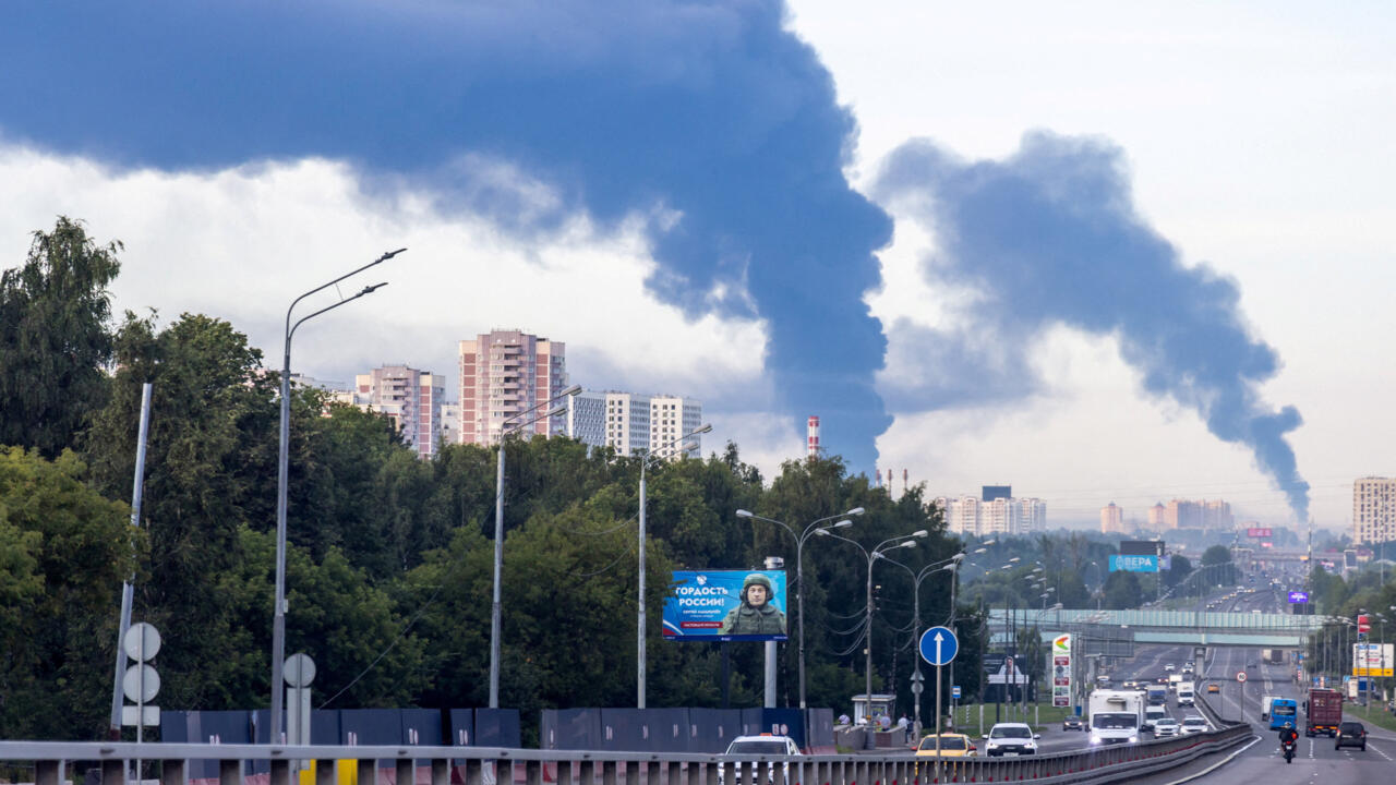 Ukraine fires 400 missiles at Moscow after deadly Russian attacks