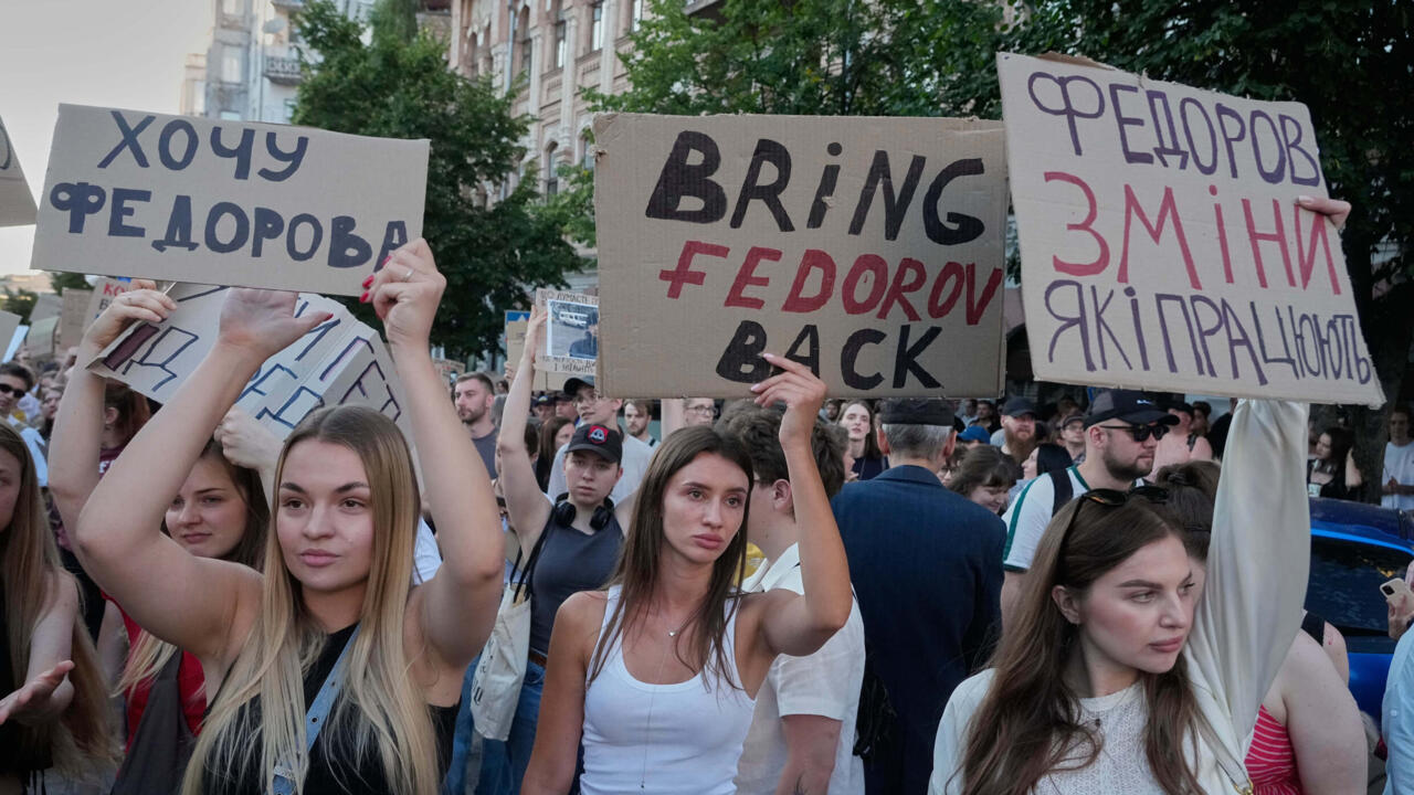 Ukraine plunges into political crisis as anger over defence minister's dismissal grows