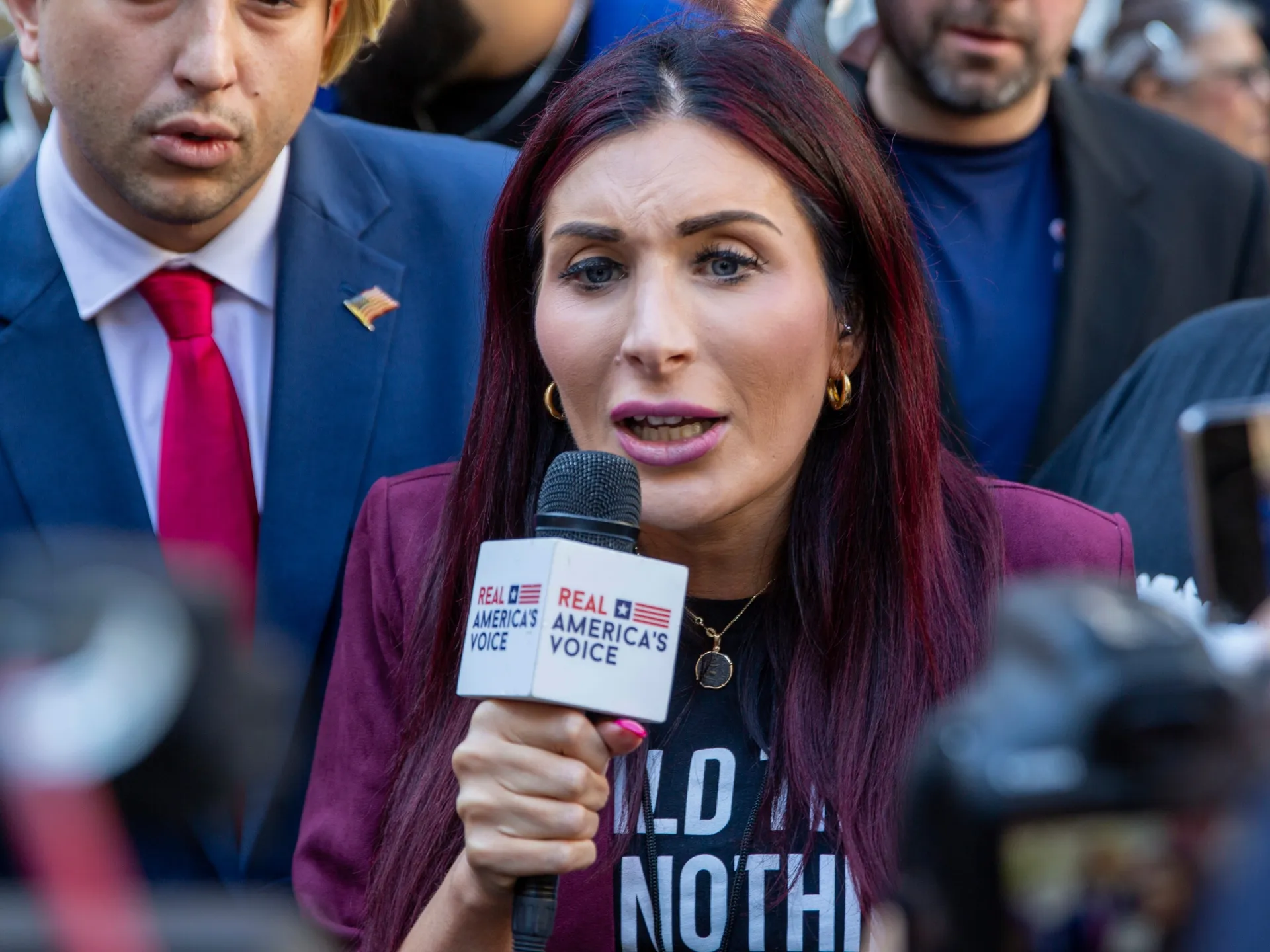 Ukraine’s Zelenskyy meets with far-right US activist Laura Loomer