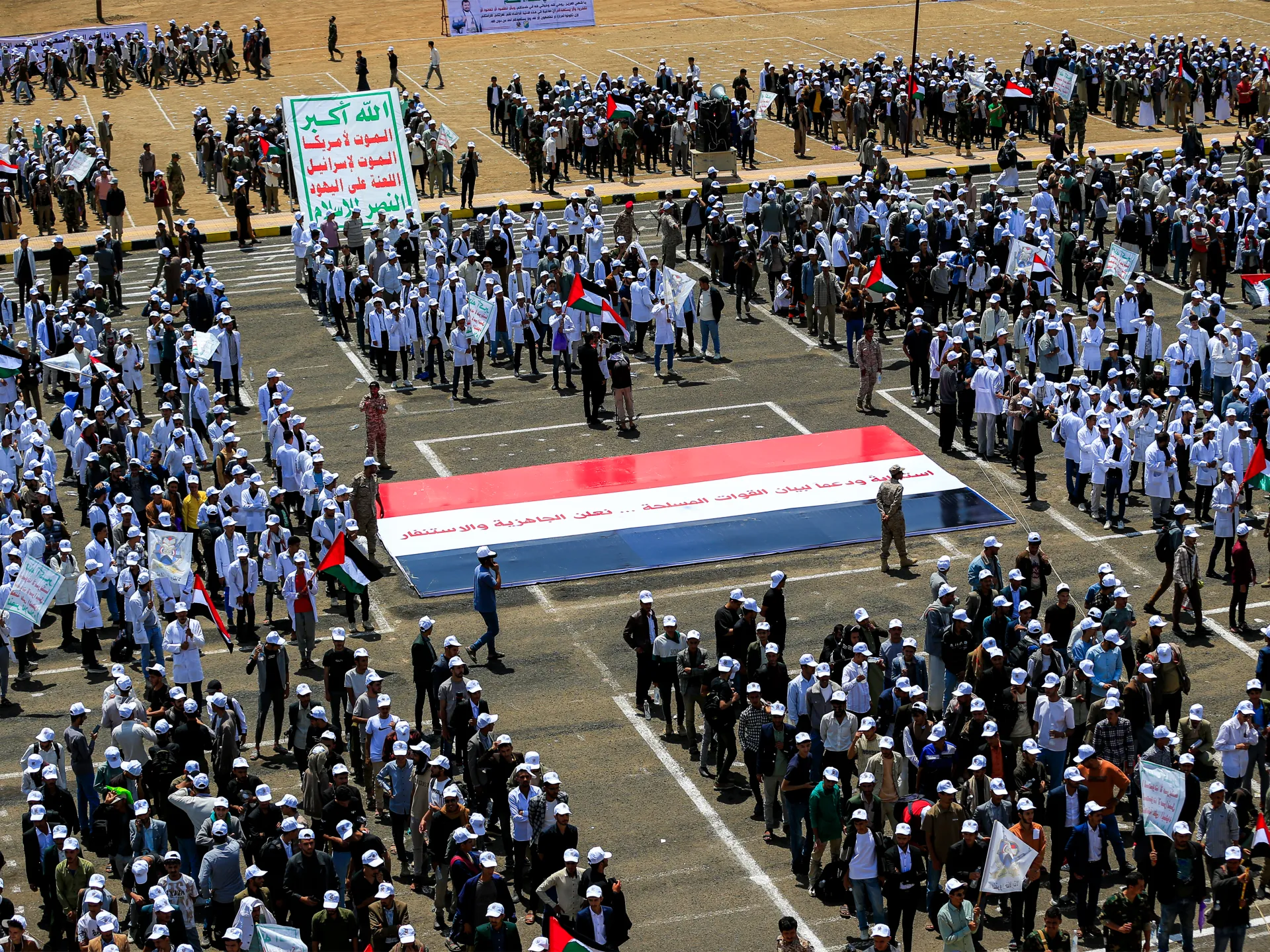 UN envoy for Yemen ‘alarmed’ by Houthis’ Red Sea attacks, calls for talks