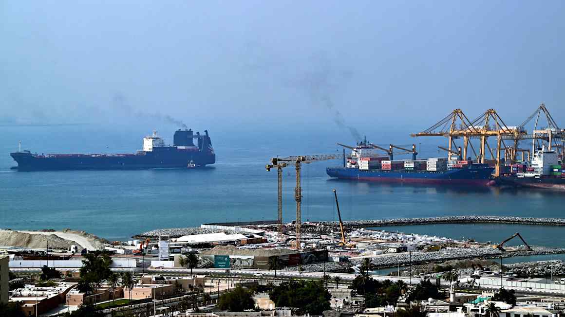 US pauses Iran strikes as Oman pursues Hormuz transit deal