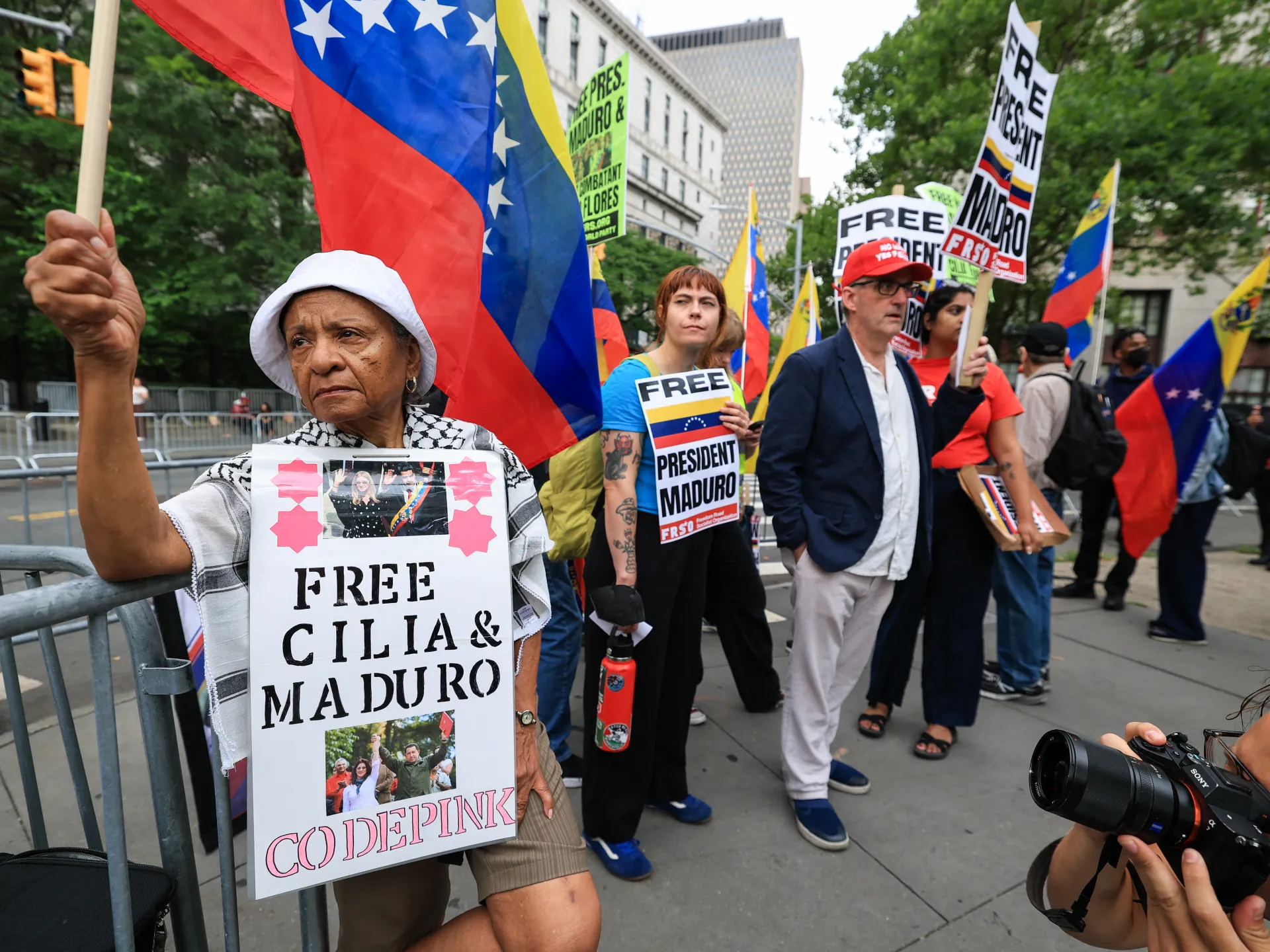 US judge sets 2027 trial date for Venezuela’s Maduro and wife