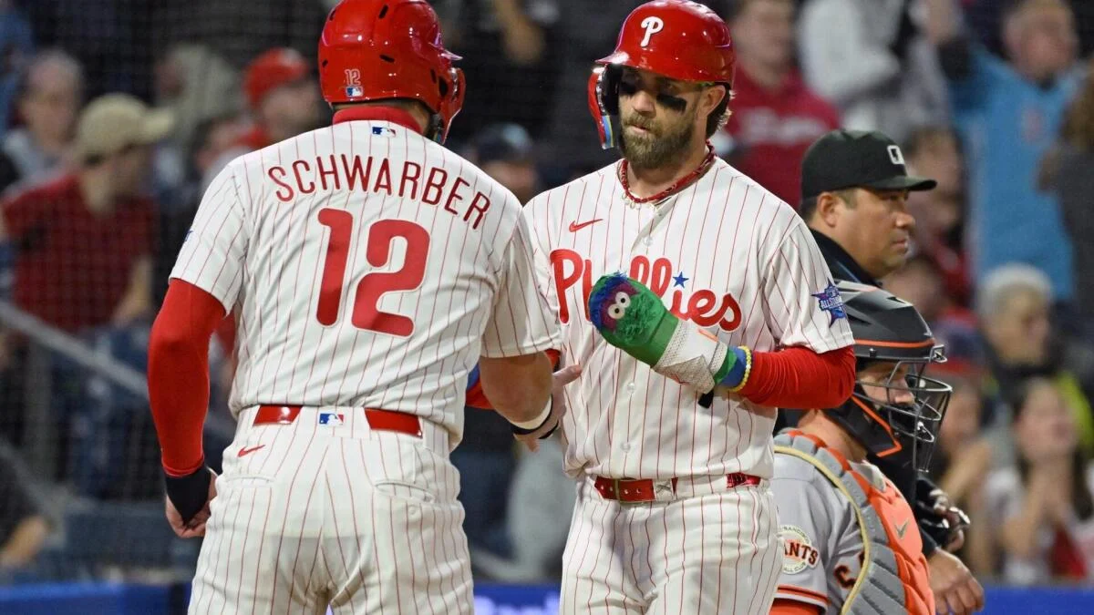 Use DraftKings promo code to get $150 in bonus bets by targeting Dodgers vs. Phillies, MLB betting on Monday