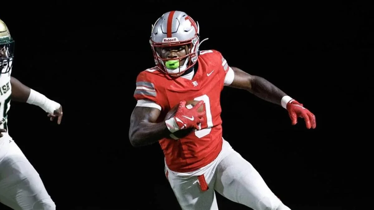 
                        WATCH: 5-star RB David Gabriel Georges to make college commitment live on CBS Sports HQ
                    