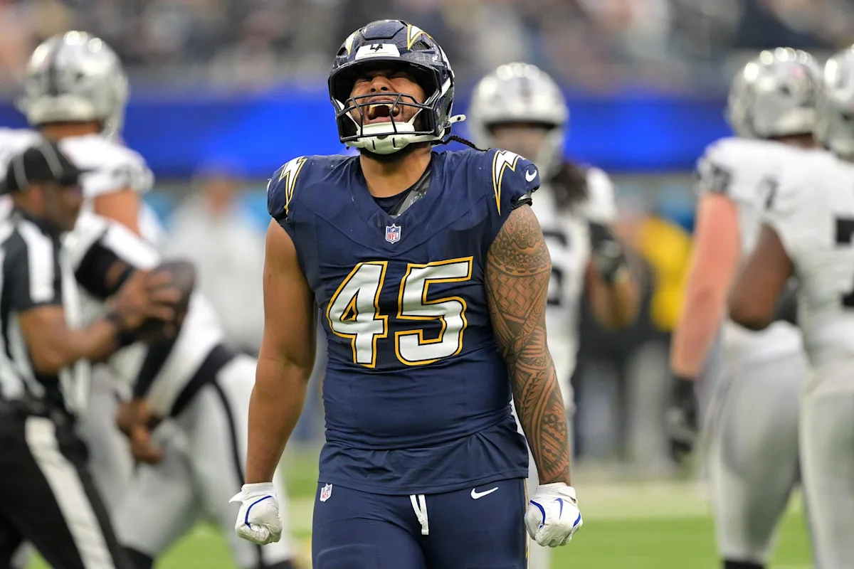 Will Tuli Tuipulotu practice at training camp? Insider raises question