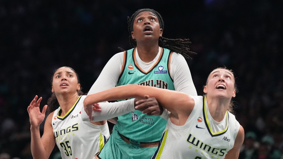 WNBA postpones Liberty-Wings game after New York's charter plane experiences mechanical issues