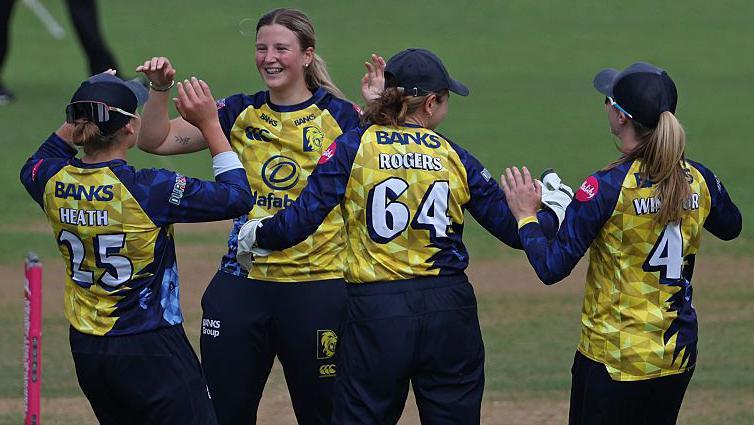 Women's T20 Blast Finals Day: Durham chase 130 to beat Hampshire after The Blaze see off Surrey