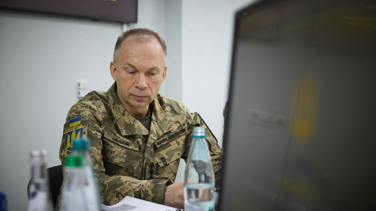 Zelensky sacks Ukraine army chief Oleksandr Syrsky
