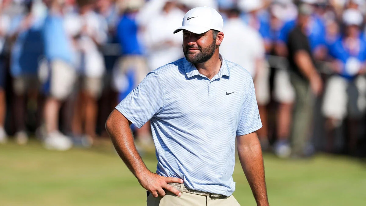 
                        2026 BMW Championship predictions, odds: Scottie Scheffler, Rory McIlroy lead 50-man field into St. Louis
                    