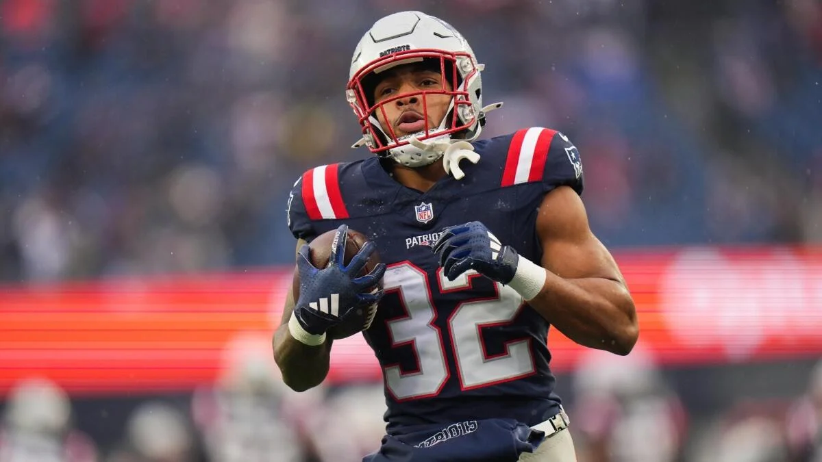 2026 Fantasy football draft prep: NFL experts reveal rankings, top 150, best rookie picks